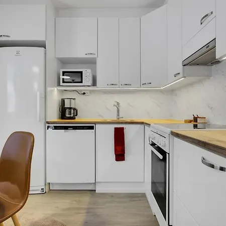 Arctic Wood&Sauna Retreat Apartamento