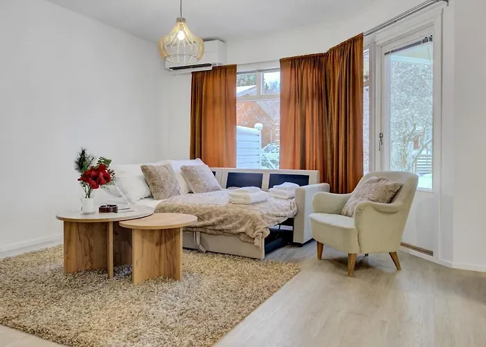 Arctic Hideaway - Sauna, Fireplace And Parking Apartmán Rovaniemi