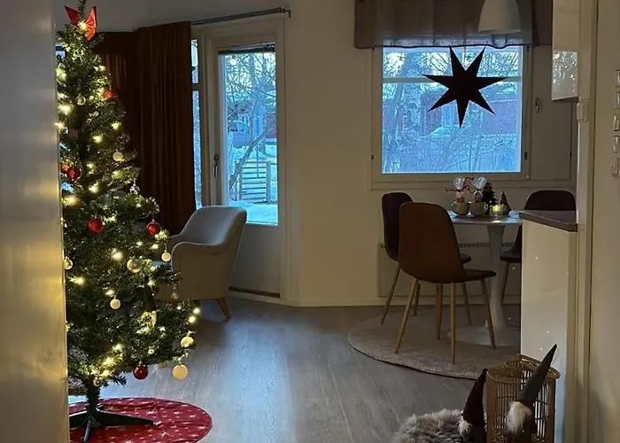 Arctic Hideaway - Sauna, Fireplace And Parking * Rovaniemi